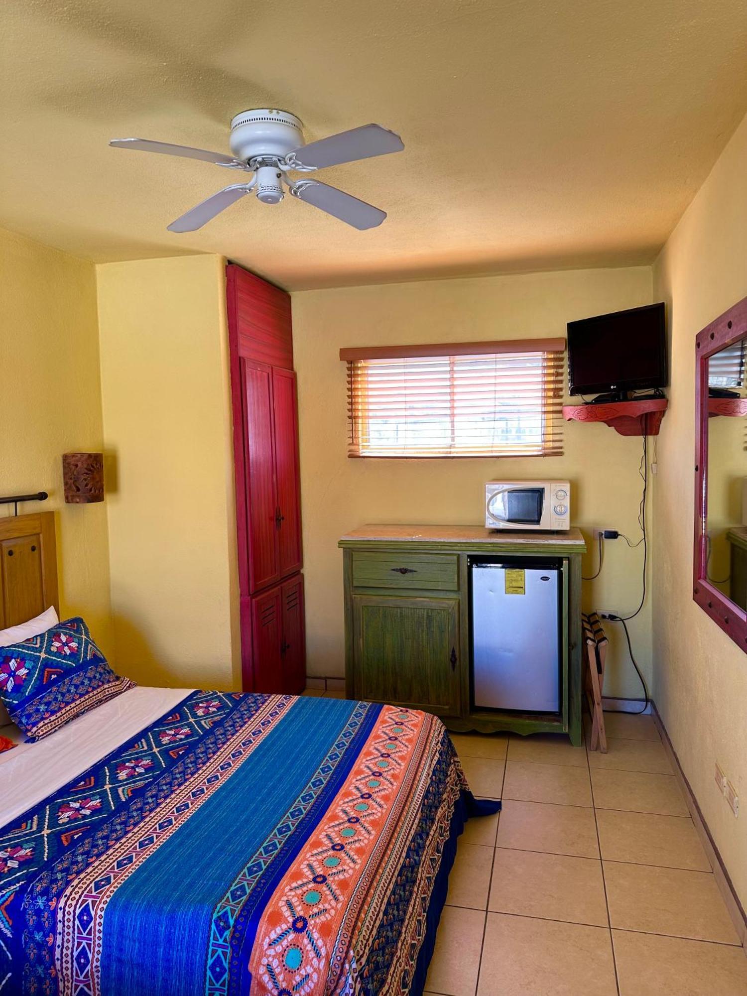Siesta Suites Boutique Hotel Cabo San Lucas Habitación foto